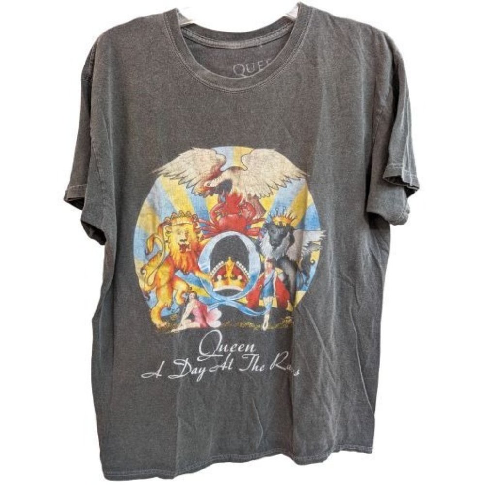 Queen A Day At the Races Men's T-Shirt